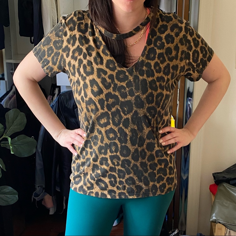 Leopard t shirt